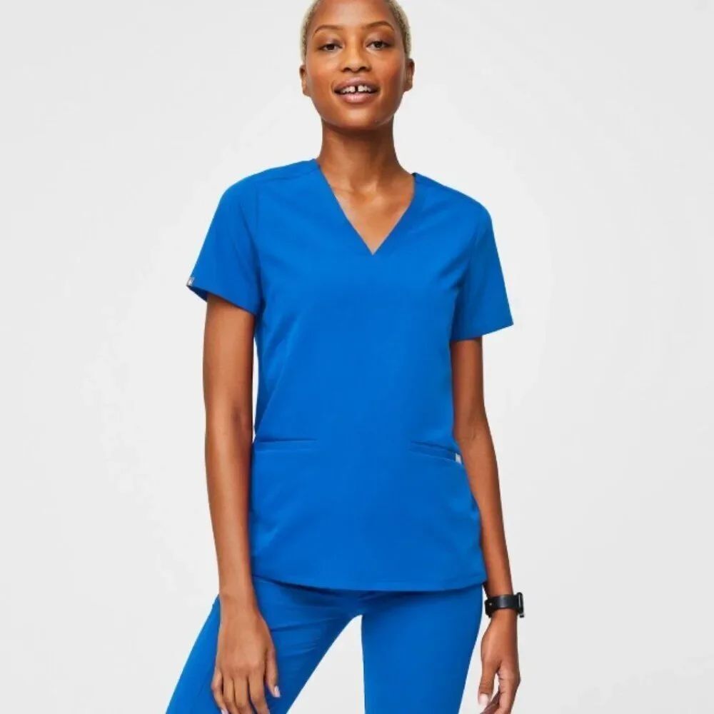 Like New! FIGS Casma Three-Pocket Scrub Top Blue in Size S